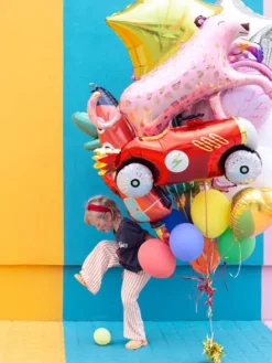 Auto czerwone balon foliowy 111x63 cm