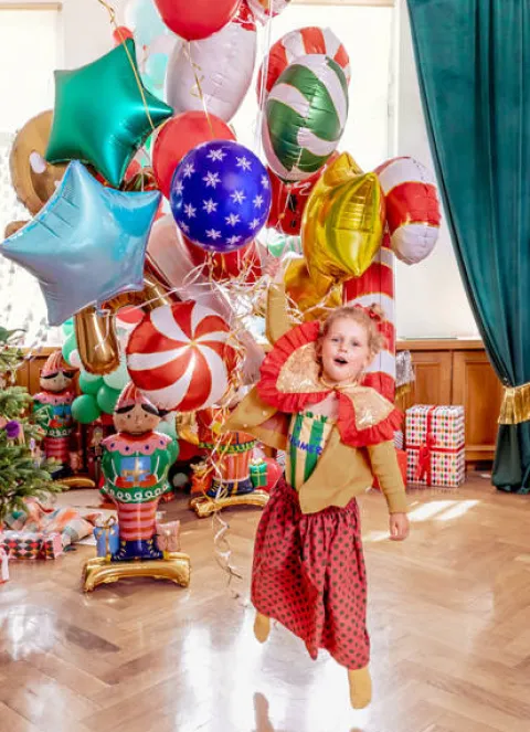 Balon gumowy świąteczny Merry Christmas renifer śnieżynki 12 cali 1 szt.