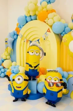Balon foliowy Minionek RON 53x79 cm