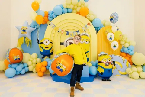 Balon foliowy Minionek TIM 40x100 cm