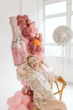 Balon foliowy okrągły Bride wieczór panieński w kwiaty 18 cali