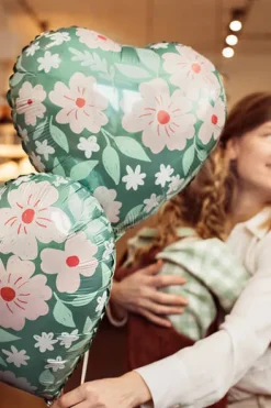 Balon foliowy serce zielone w różowe KWIATY 18