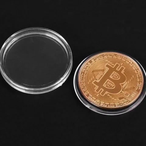 Bitcoin BTC w kapslu - moneta kolekcjonerska