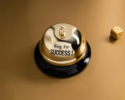 Biurkowy dzwonek na SUKCES (Ring for SUCCESS!)