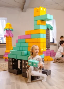 Duże klocki piankowe magnetyczne TUKI zestaw BUILDER 76 elementów