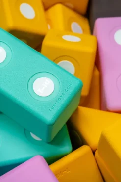 Duże klocki piankowe magnetyczne TUKI zestaw BUILDER 12 elementów