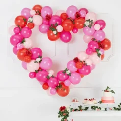 Girlanda balonowa ze stelażem SERCE 160 cm