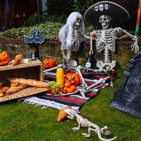 Kielich plastikowy czaszki różne kolory Halloween