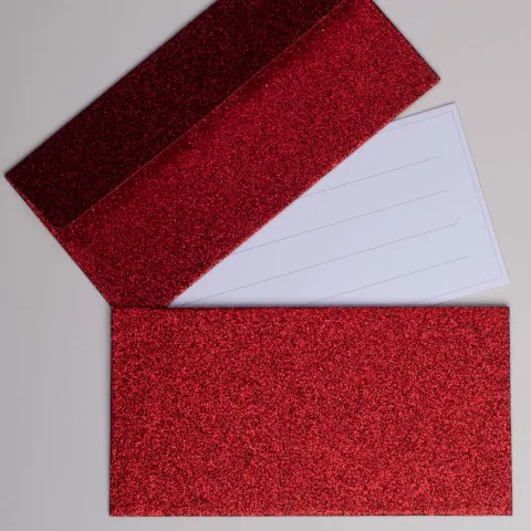 Koperta podarunkowa z bilecikiem czerwona brokatowa 17x9 cm 1 szt.
