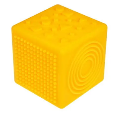 Kostka sensoryczna 8,5 x 8,5 cm kolory Tullo