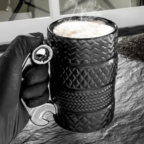 Kubek OPONY ceramiczny ze SREBRNYM kluczem