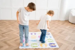 Mata Animacyjna Skaczące Stópki KWADRAT 100x100 cm
