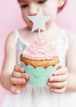 Pikery toppery Gwiazdki srebrne dekoracje na tort muffinki 6 szt