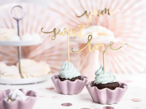 Pikery toppery napisy love sweet yum złote dekoracje muffinek tortu 6 szt