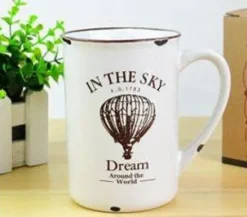 Porcelanowy kubek retro - in the sky
