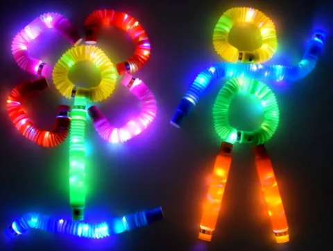 Rurki Sensoryczne ŚWIECĄCE LED zabawka edukacyjna gąsienica 12 szt.