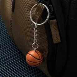 Sportowy brelok KOSZYKÓWKA