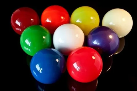 Stage Ball - gładka 100mm kolor FIOLETOWY odcień perłowy Mr Babache