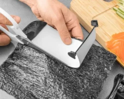 Sushi maker