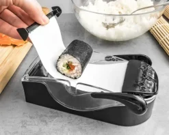 Sushi maker