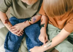 Tatuaże zmywalne wodne dla dzieci DINOZAURY
