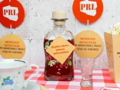 Zawieszki na butelki z wstążeczką PRL 12 szt.
