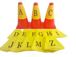 Znaczniki na pachołki od A-Z